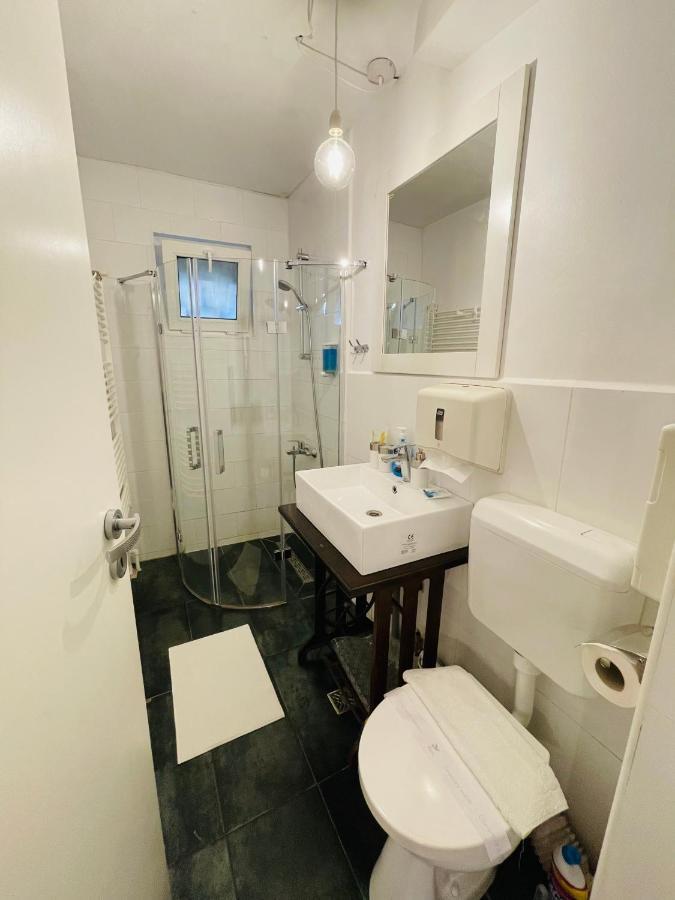 Perfect Place To Stay Self Check In-24H-Netflix-Wifi Resita Luaran gambar