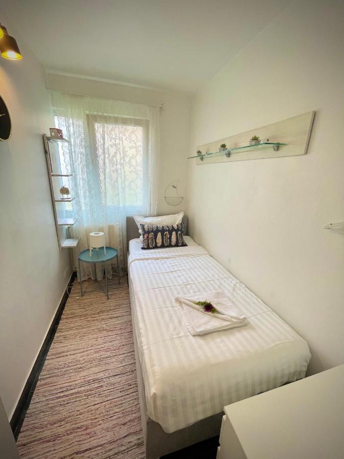 Perfect Place To Stay Self Check In-24H-Netflix-Wifi Resita Luaran gambar
